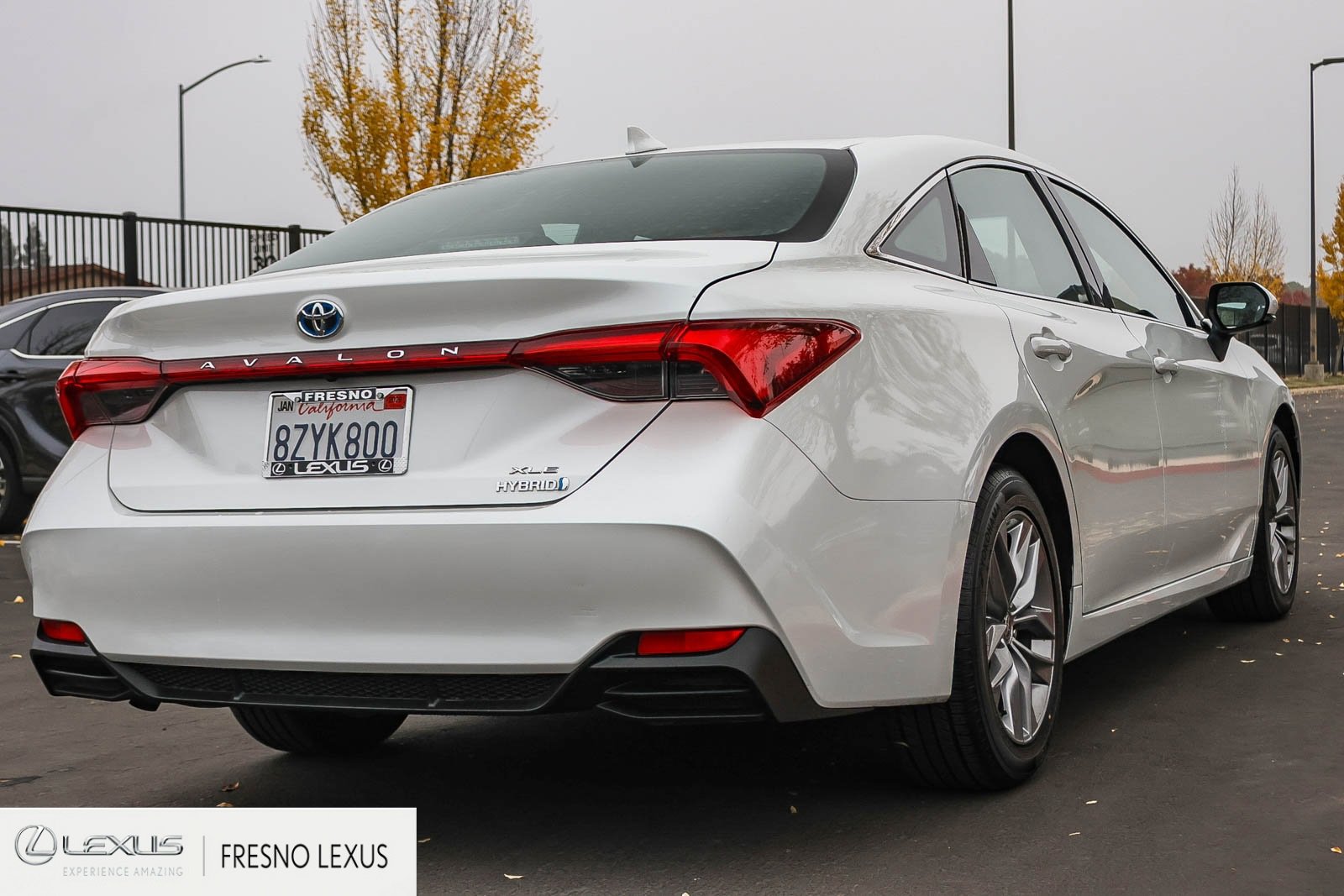 Used 2022 Toyota Avalon XLE image 6