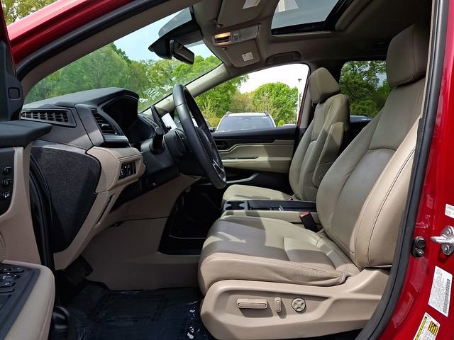Used 2023 Honda Odyssey EX-L image 13