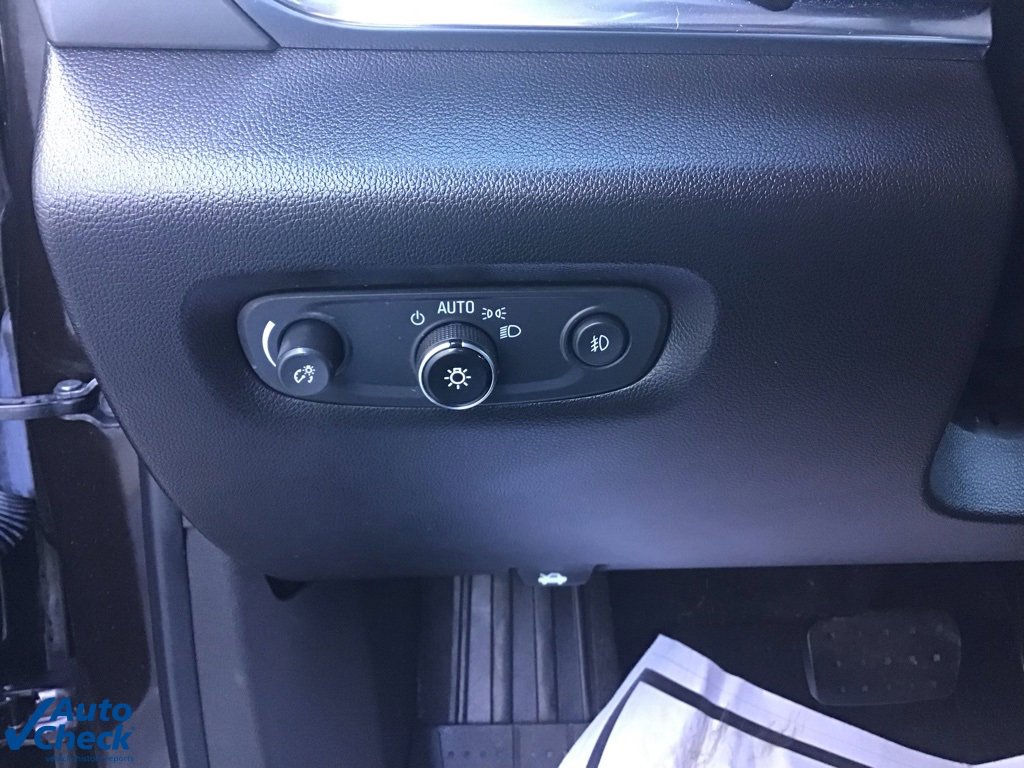 Used 2019 Chevrolet Traverse LT w/ LPO, Floor Liner Package image 39