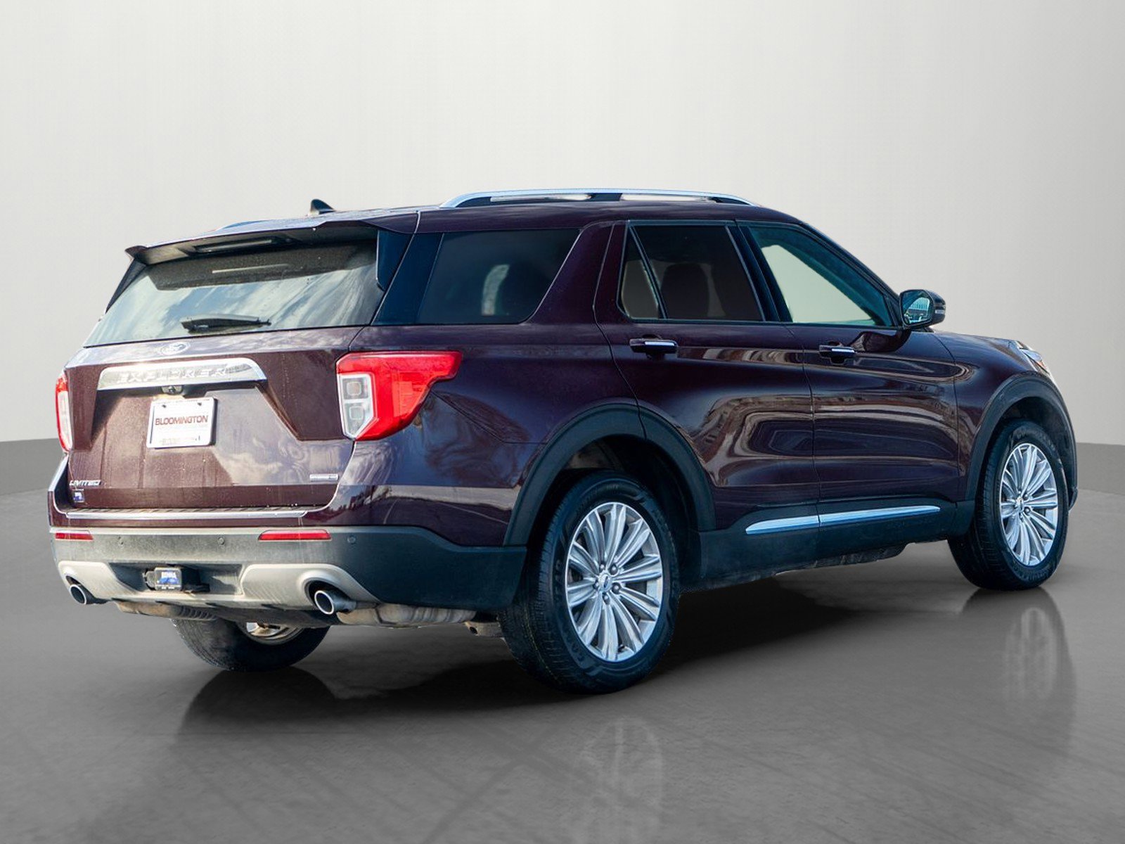 Used 2023 Ford Explorer Limited w/ Hybrid Equipment Group 310A image 7