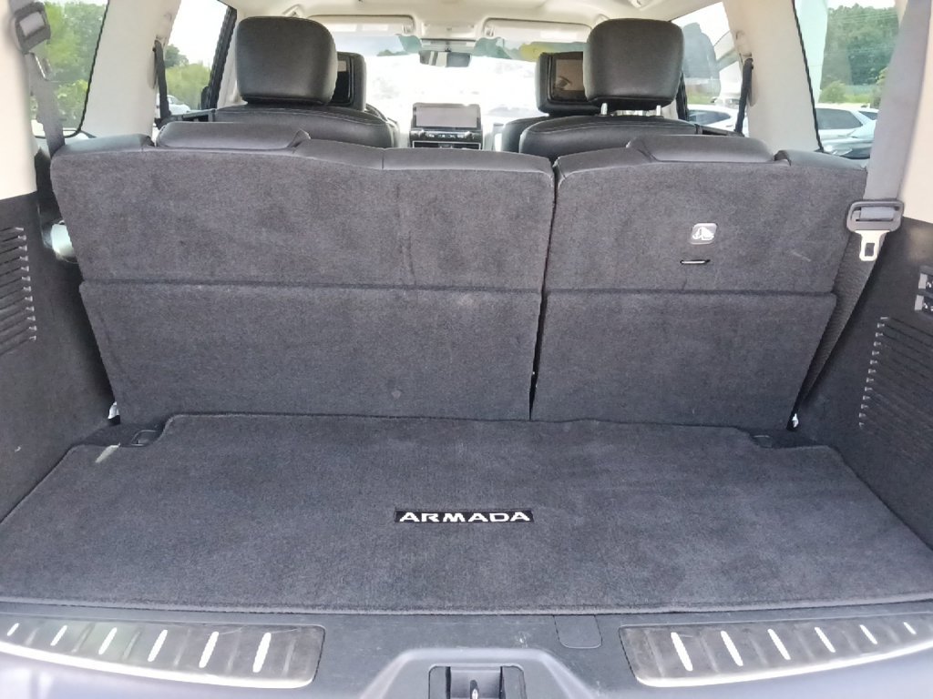 Used 2022 Nissan Armada Platinum w/ Captain's Chairs Package RWD image 34