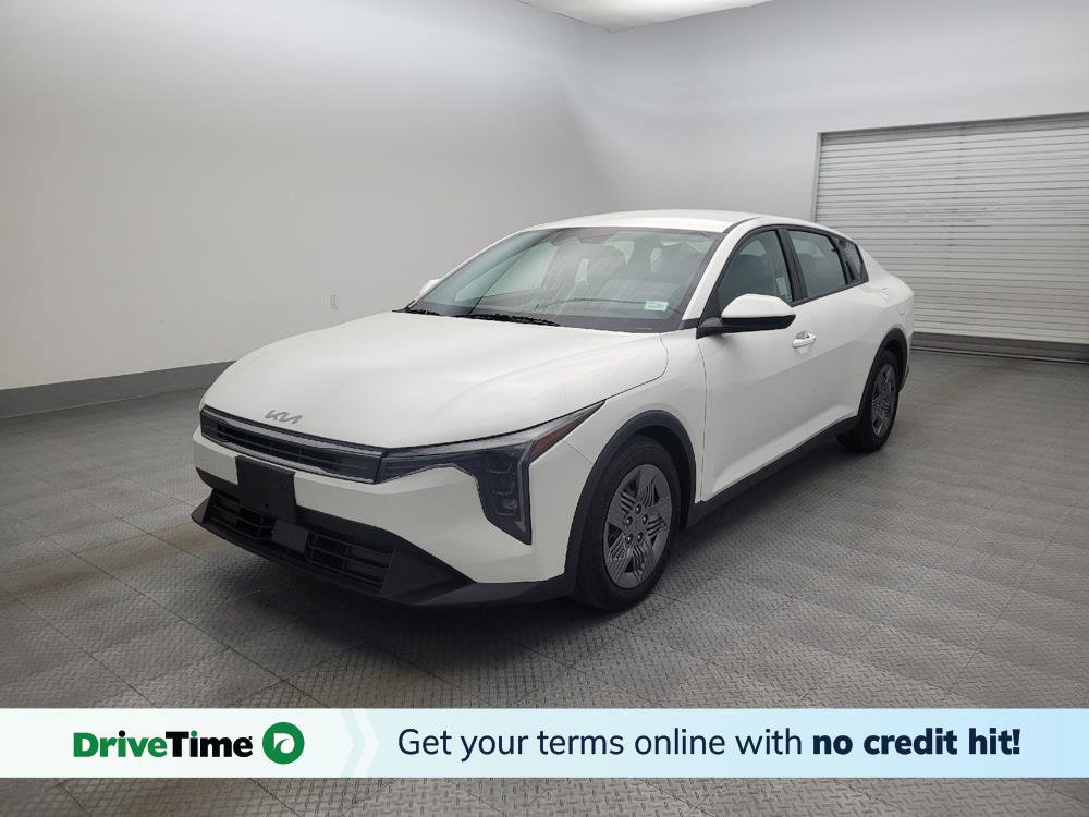 Used 2025 Kia K4 LX FWD image 1
