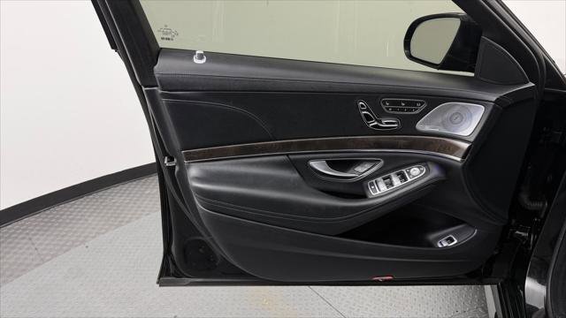 Used 2015 Mercedes-Benz S 550 Sedan image 11