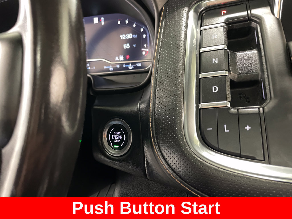 Used 2023 GMC Yukon XL AT4 w/ AT4 Premium Package AWD/4WD image 8