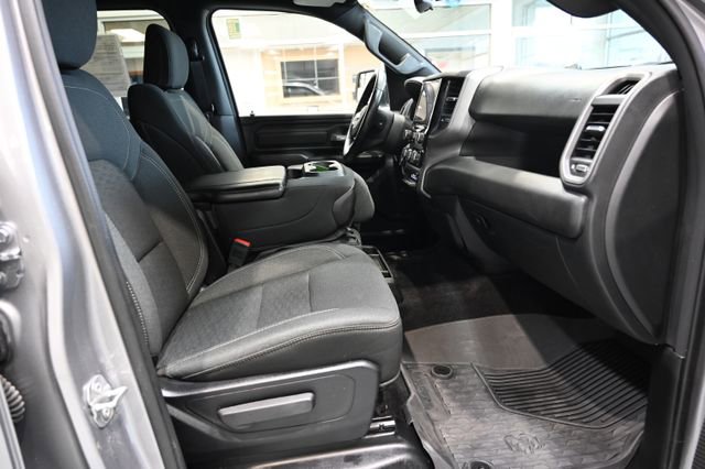 Used 2025 RAM 1500 Tradesman w/ Night Edition AWD/4WD image 11