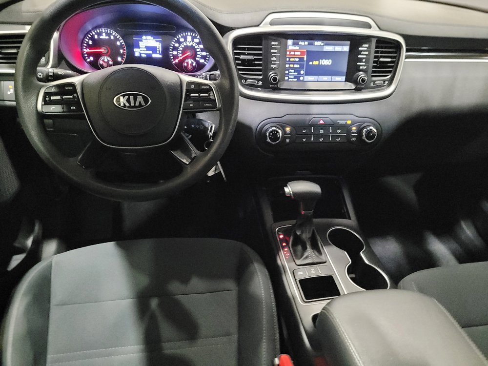 Used 2019 Kia Sorento AWD image 22