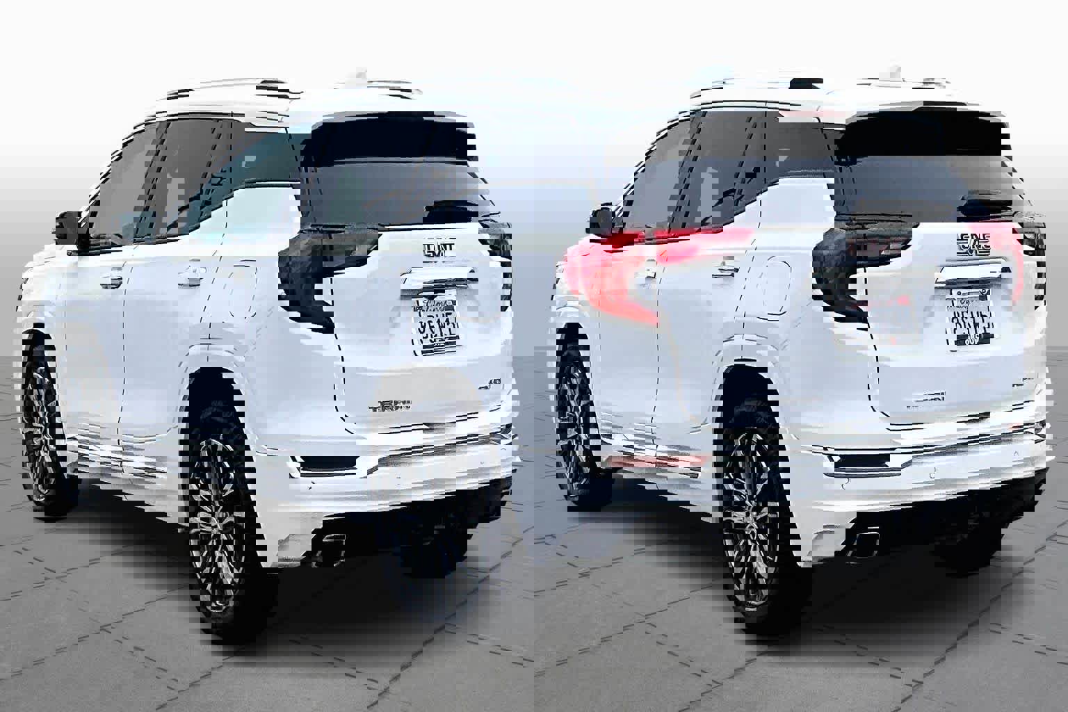 Used 2020 GMC Terrain Denali w/ Denali Premium Package image 12