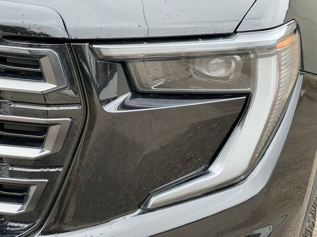 Used 2024 GMC Acadia AT4 w/ Luxury Package image 43
