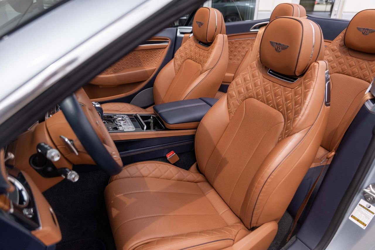 Used 2023 Bentley Continental GT Azure AWD/4WD image 22
