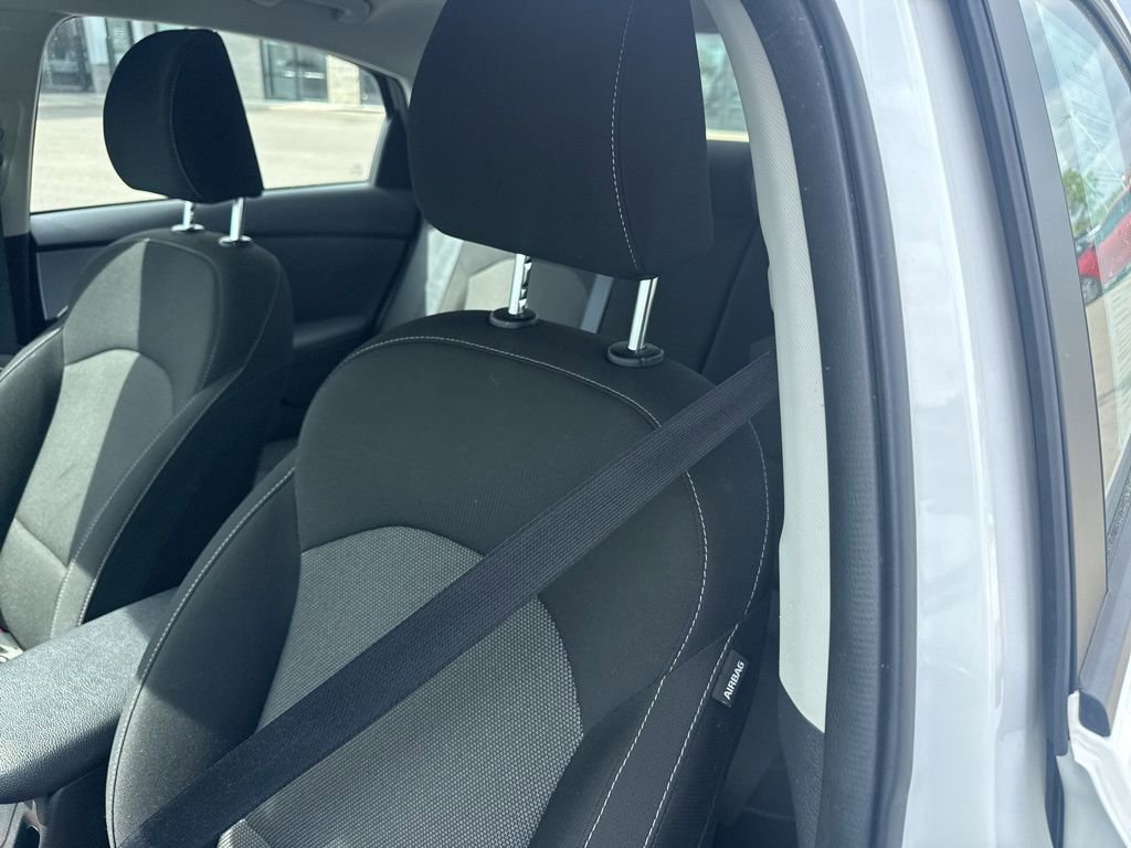 Used 2024 Kia Forte LXS image 21