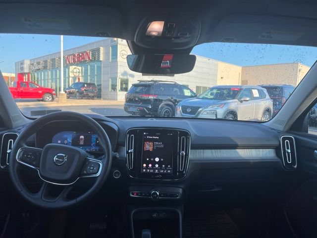 Used 2025 Volvo XC40 B5 Core w/ Protection Package Premier AWD/4WD image 11