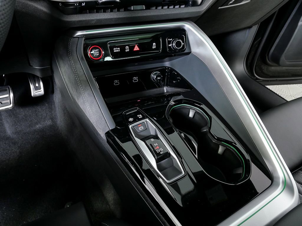 New 2026 Audi SQ5 Premium Plus image 18