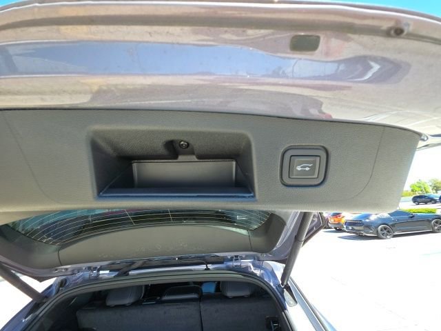 Used 2024 Chevrolet Blazer EV LT image 27