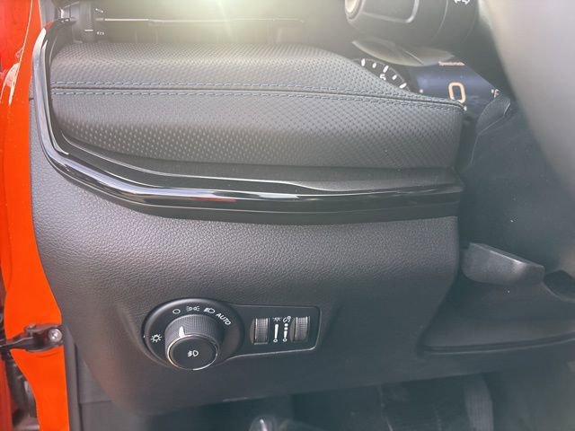 New 2026 Jeep Compass Latitude AWD/4WD image 25