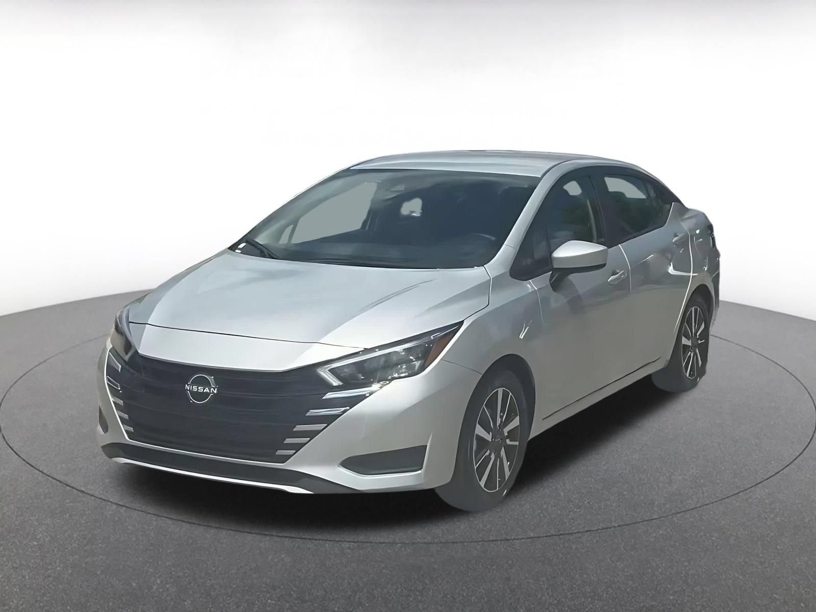 Used 2025 Nissan Versa SV FWD image 5