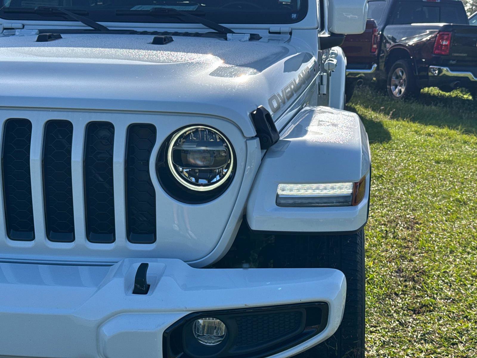 Certified 2021 Jeep Gladiator Overland image 9