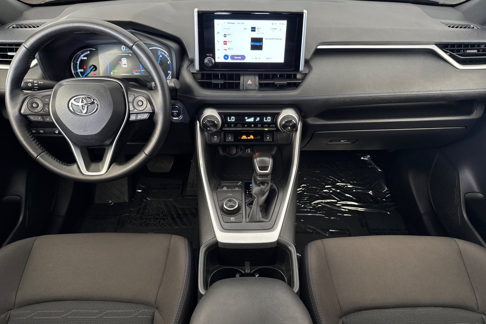 Certified 2025 Toyota RAV4 SE w/ Convenience Package AWD/4WD image 12
