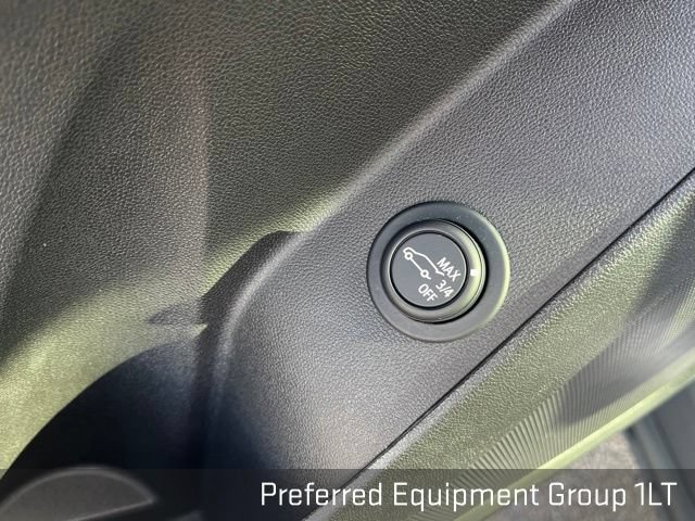 Used 2024 Chevrolet Equinox LT FWD image 22