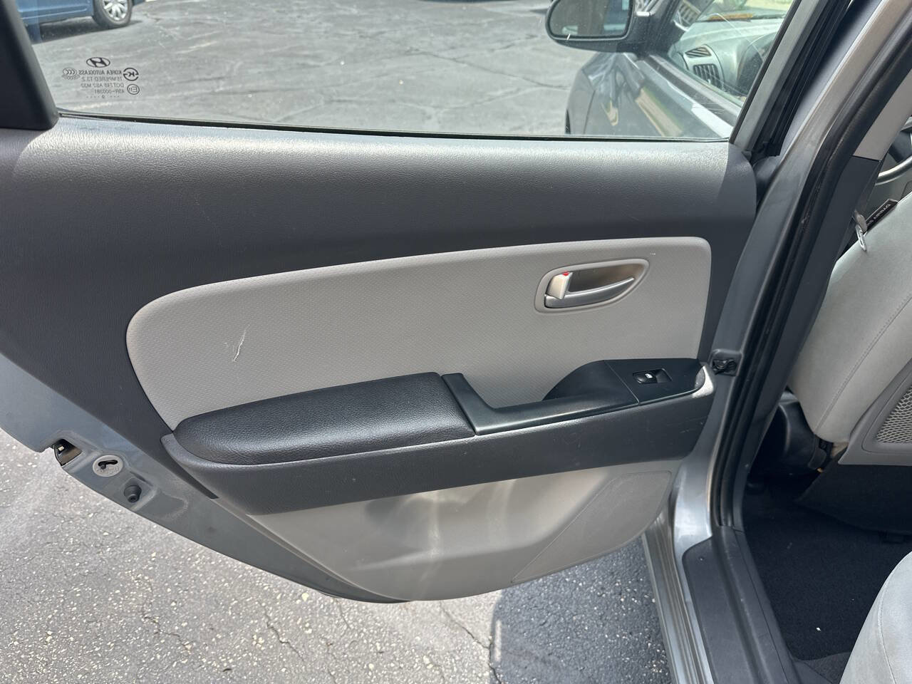 Used 2009 Hyundai Elantra GLS image 6