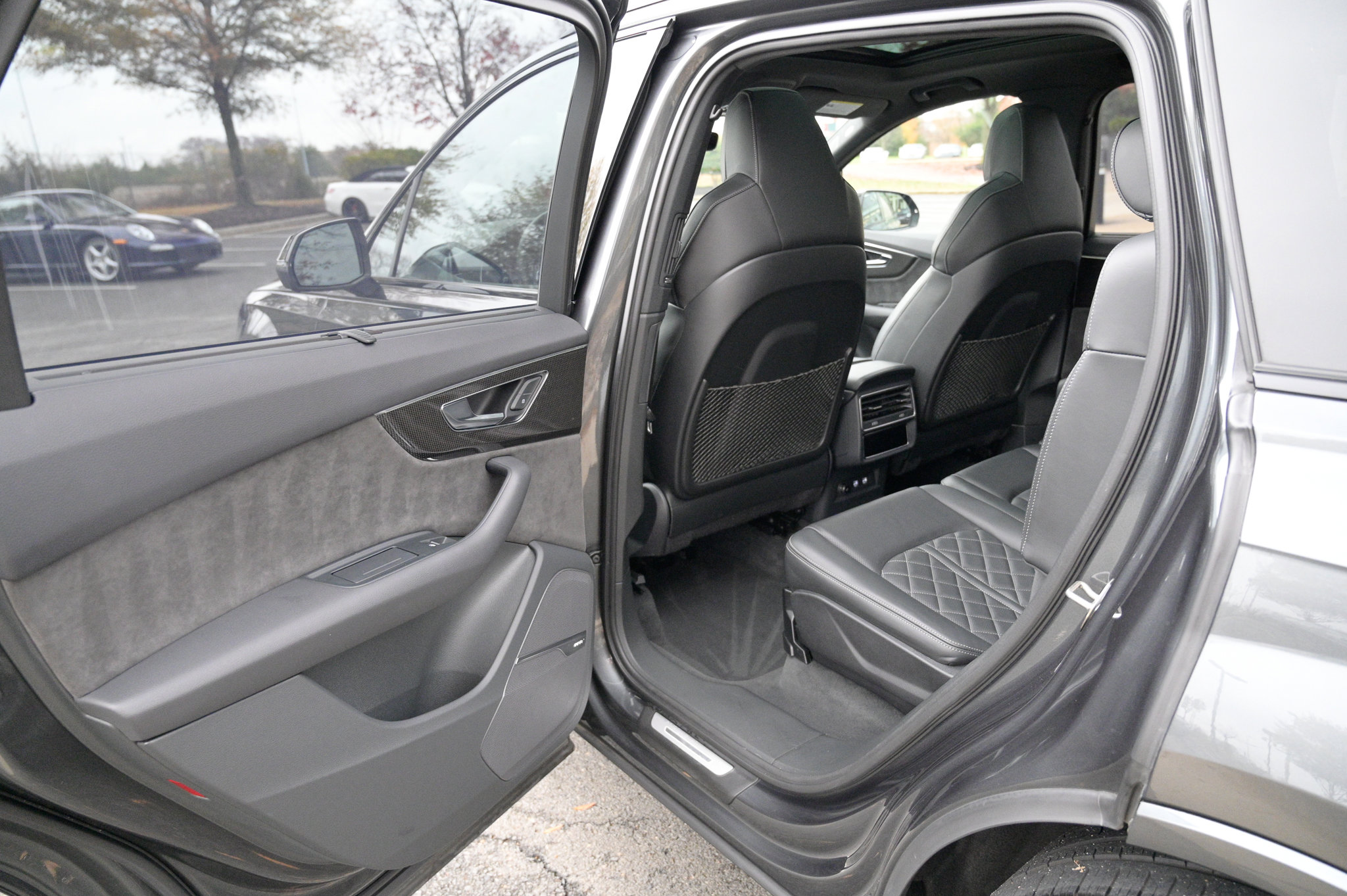 Used 2020 Audi SQ7 Prestige w/ Prestige Package image 33