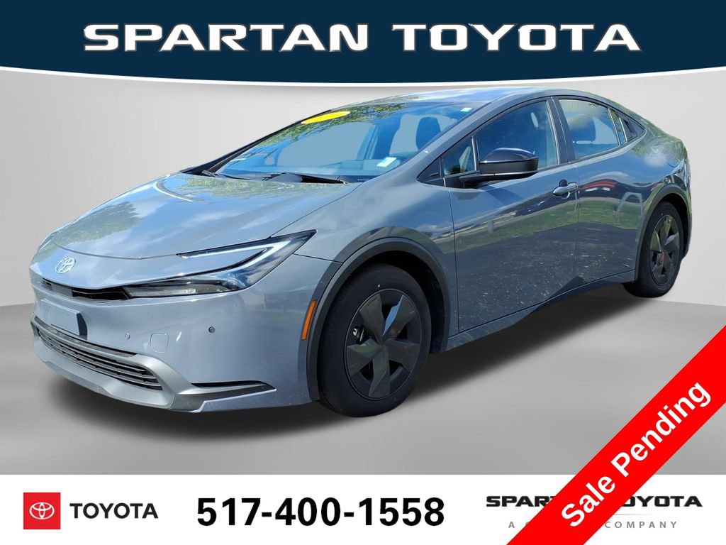 Used 2025 Toyota Prius LE