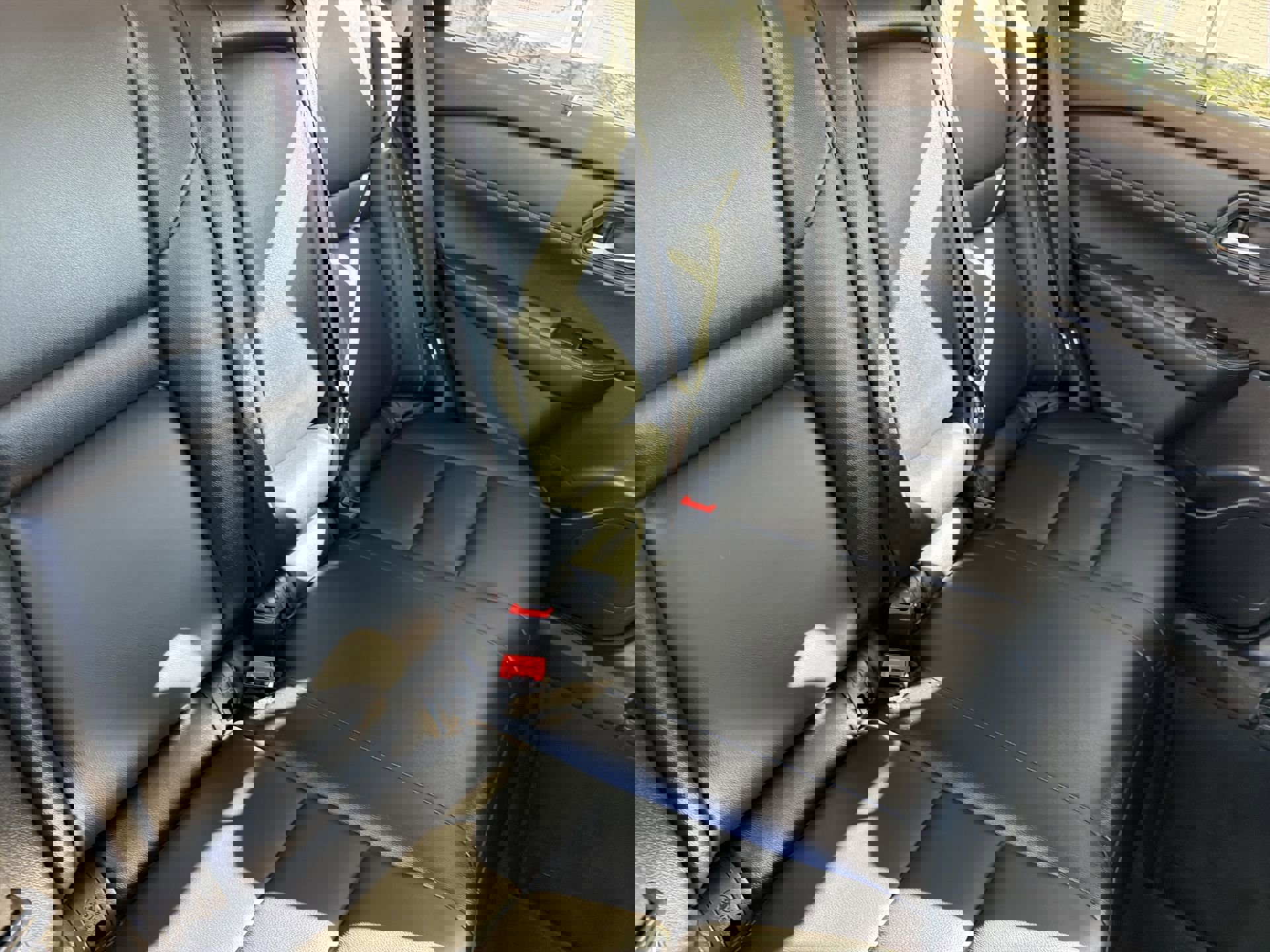 Used 2023 Nissan Rogue SL w/ SL Premium Package image 32