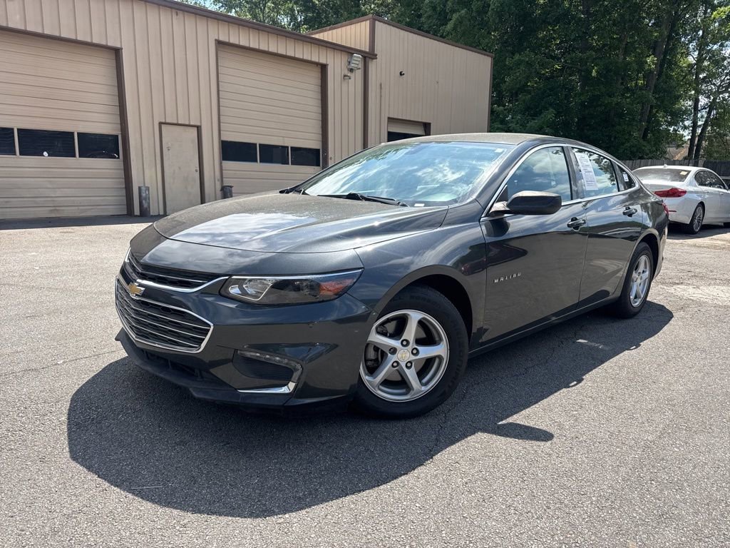 Used 2018 Chevrolet Malibu LS FWD image 1