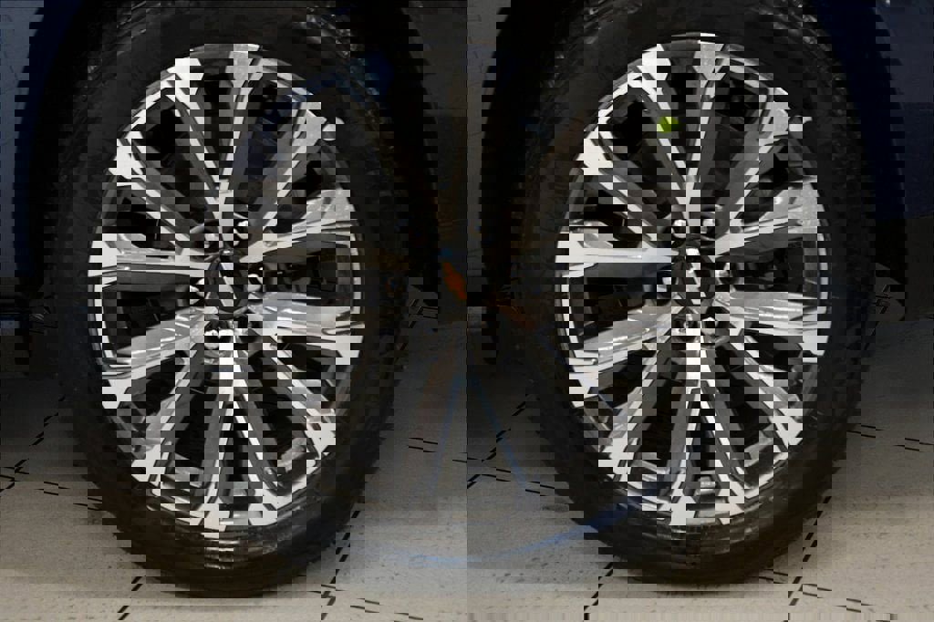 New 2026 Chevrolet Suburban High Country image 6