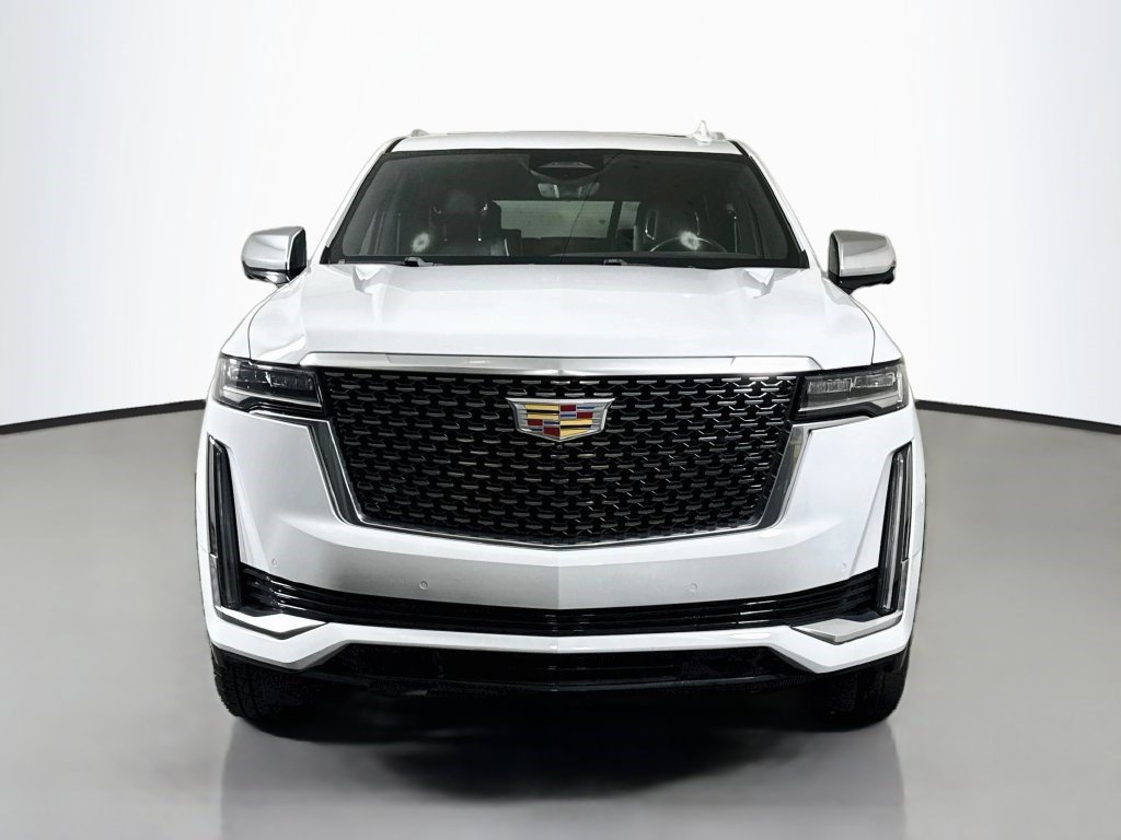 Used 2023 Cadillac Escalade Premium Luxury RWD image 2