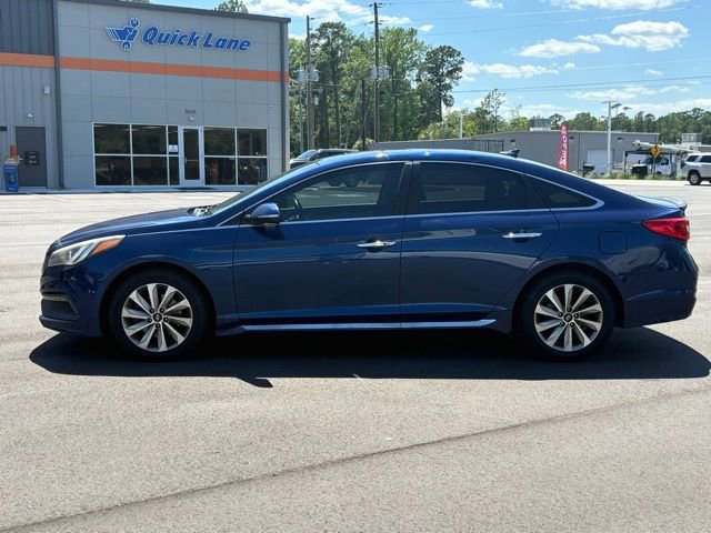 Used 2017 Hyundai Sonata Sport w/ Value Edition Package 02 FWD image 2