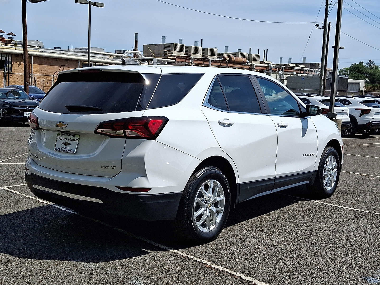 Used 2023 Chevrolet Equinox LT AWD/4WD image 7
