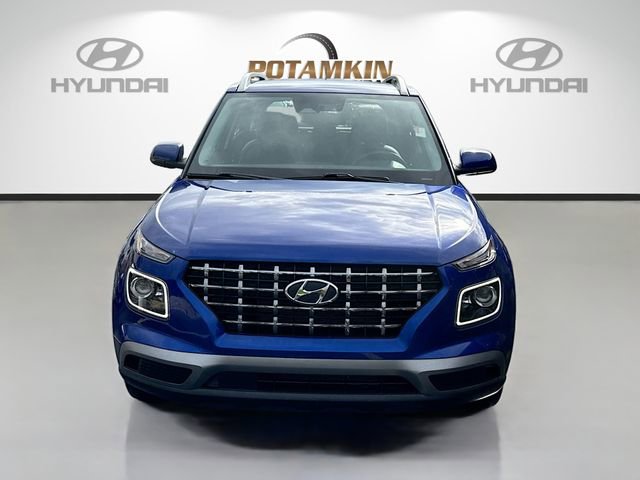 Certified 2024 Hyundai Venue Limited video 2