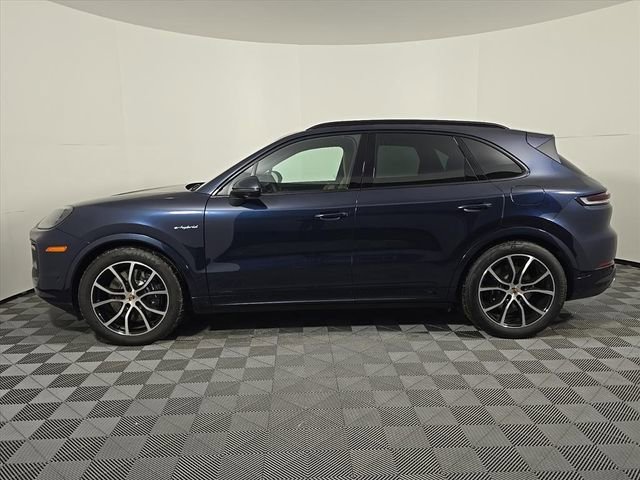 New 2026 Porsche Cayenne E-Hybrid image 2