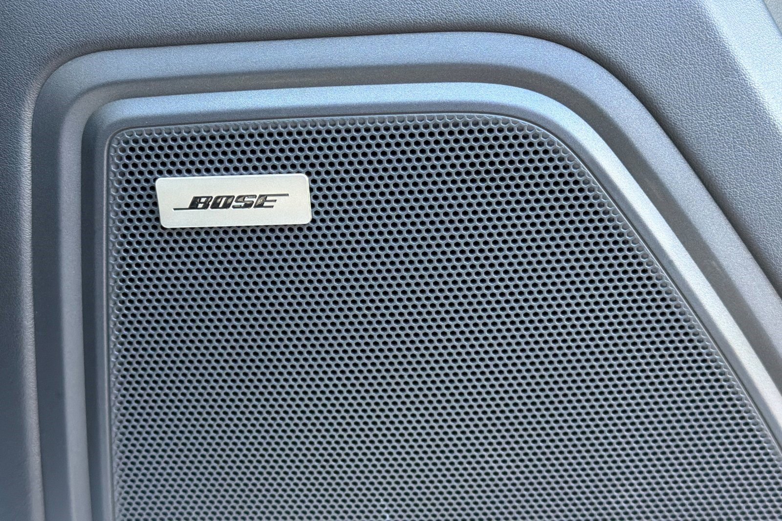 Used 2025 Porsche Macan GTS image 23