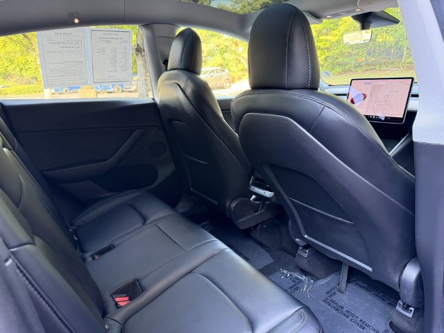 Used 2020 Tesla Model Y Long Range AWD/4WD image 27