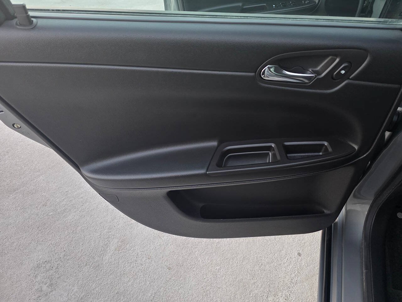 Used 2008 Chevrolet Impala Police FWD image 24