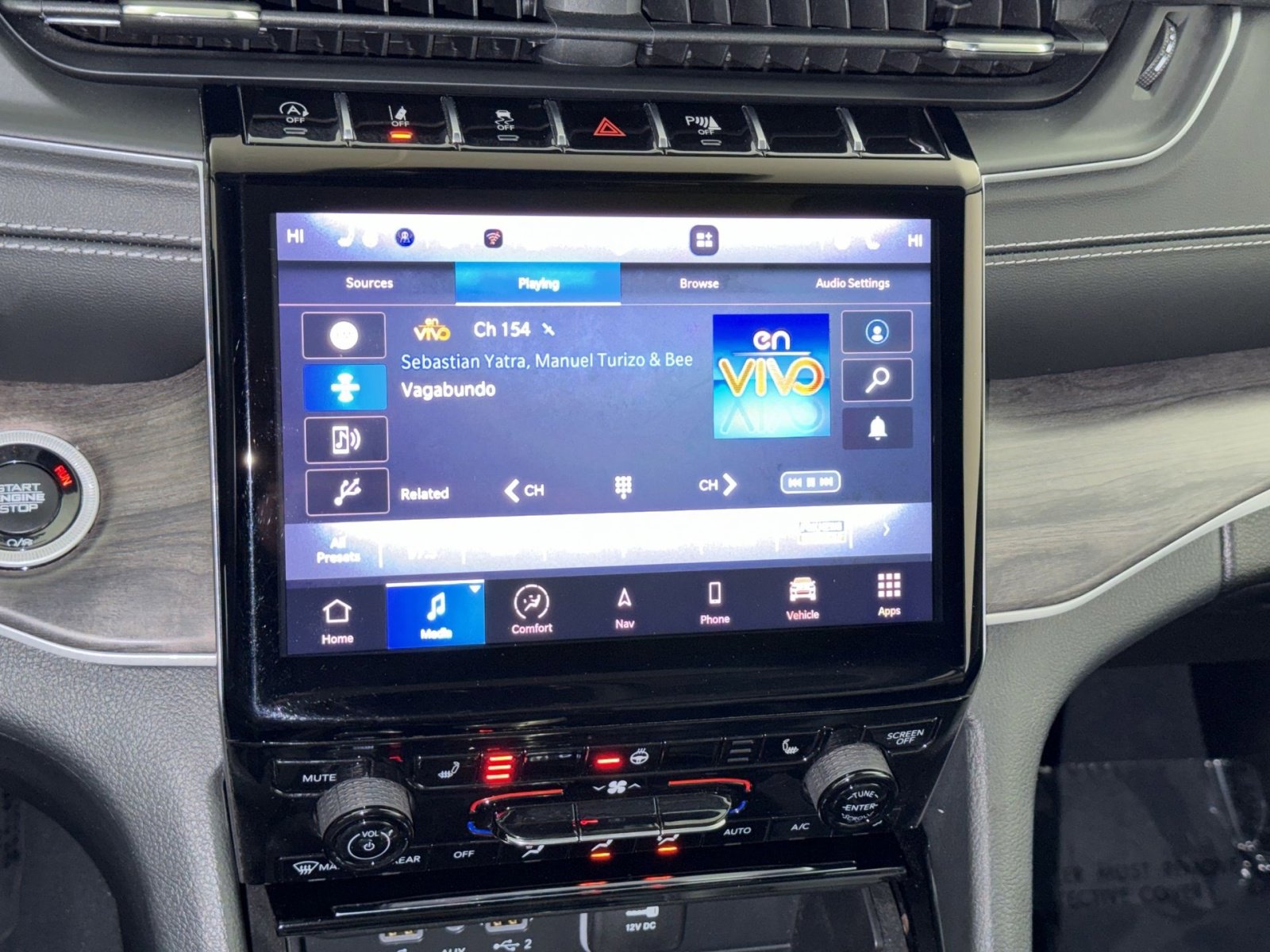 Used 2023 Jeep Grand Cherokee Limited image 18