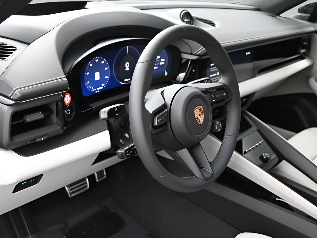 New 2025 Porsche Macan 4S Electric AWD/4WD image 5