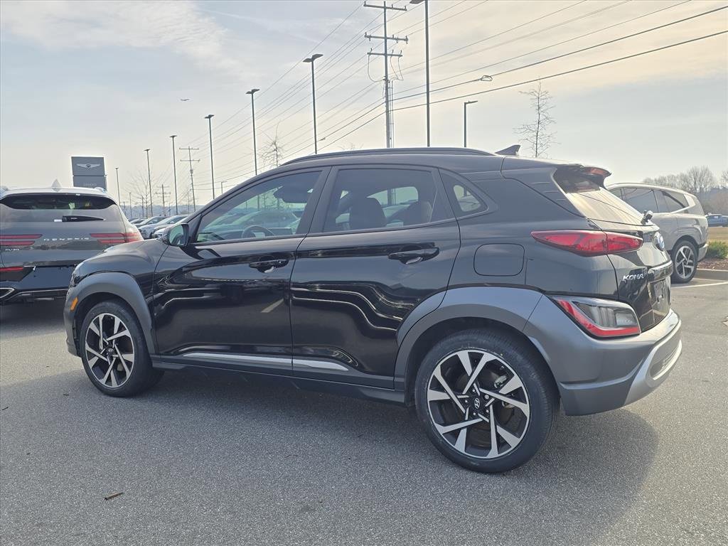 Used 2022 Hyundai Kona Limited image 5