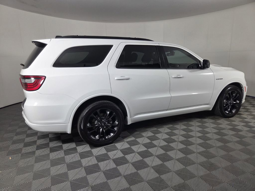 Certified 2024 Dodge Durango R/T w/ Blacktop Package image 7