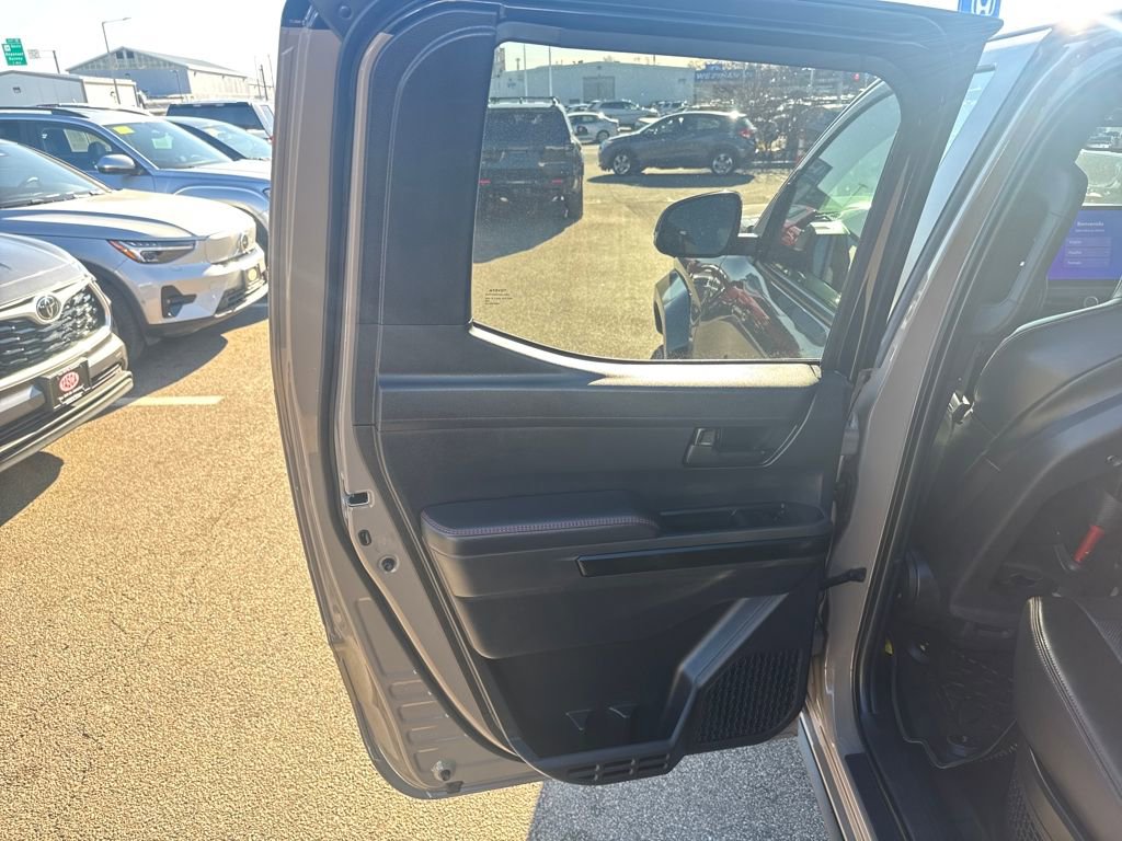 Used 2025 Toyota Tacoma TRD Pro image 37