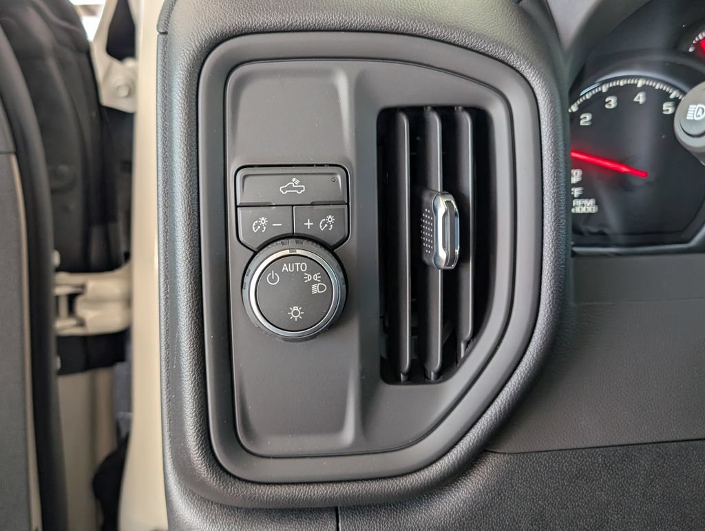 New 2026 Chevrolet Silverado 1500 Custom w/ LPO, Dark Essentials Package RWD image 14