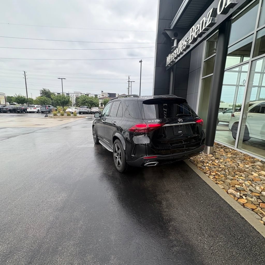 Used 2024 Mercedes-Benz GLE 350 4MATIC image 9