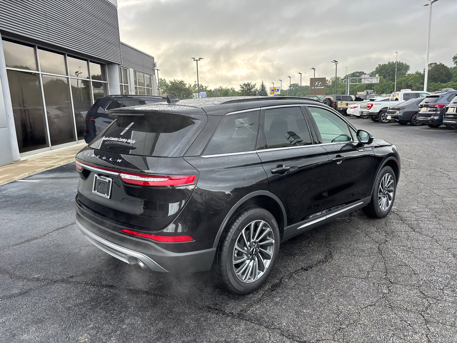 New 2025 Lincoln Corsair Reserve image 7