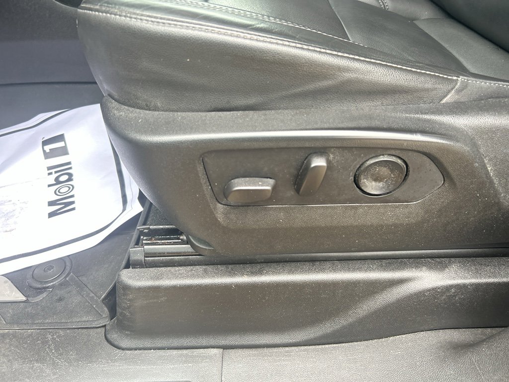 Used 2021 Chevrolet Tahoe Z71 w/ Z71 Signature Package image 15