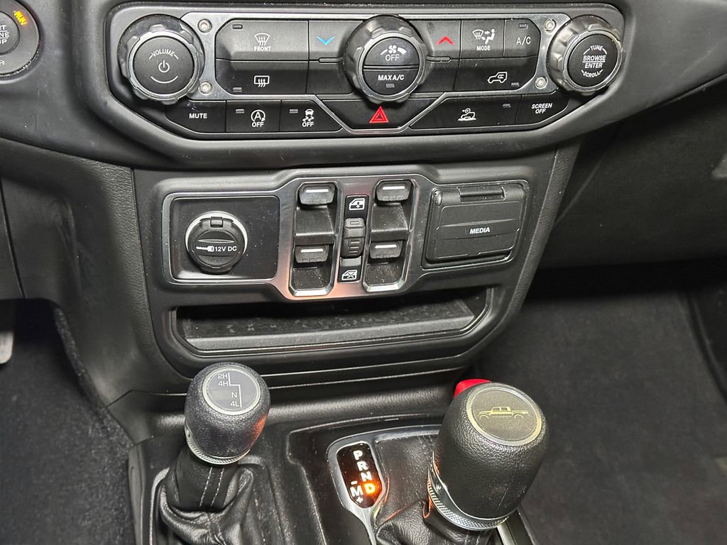 Certified 2023 Jeep Gladiator Sport image 36