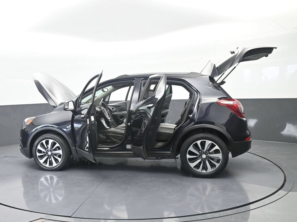 Used 2021 Buick Encore Preferred AWD/4WD image 70