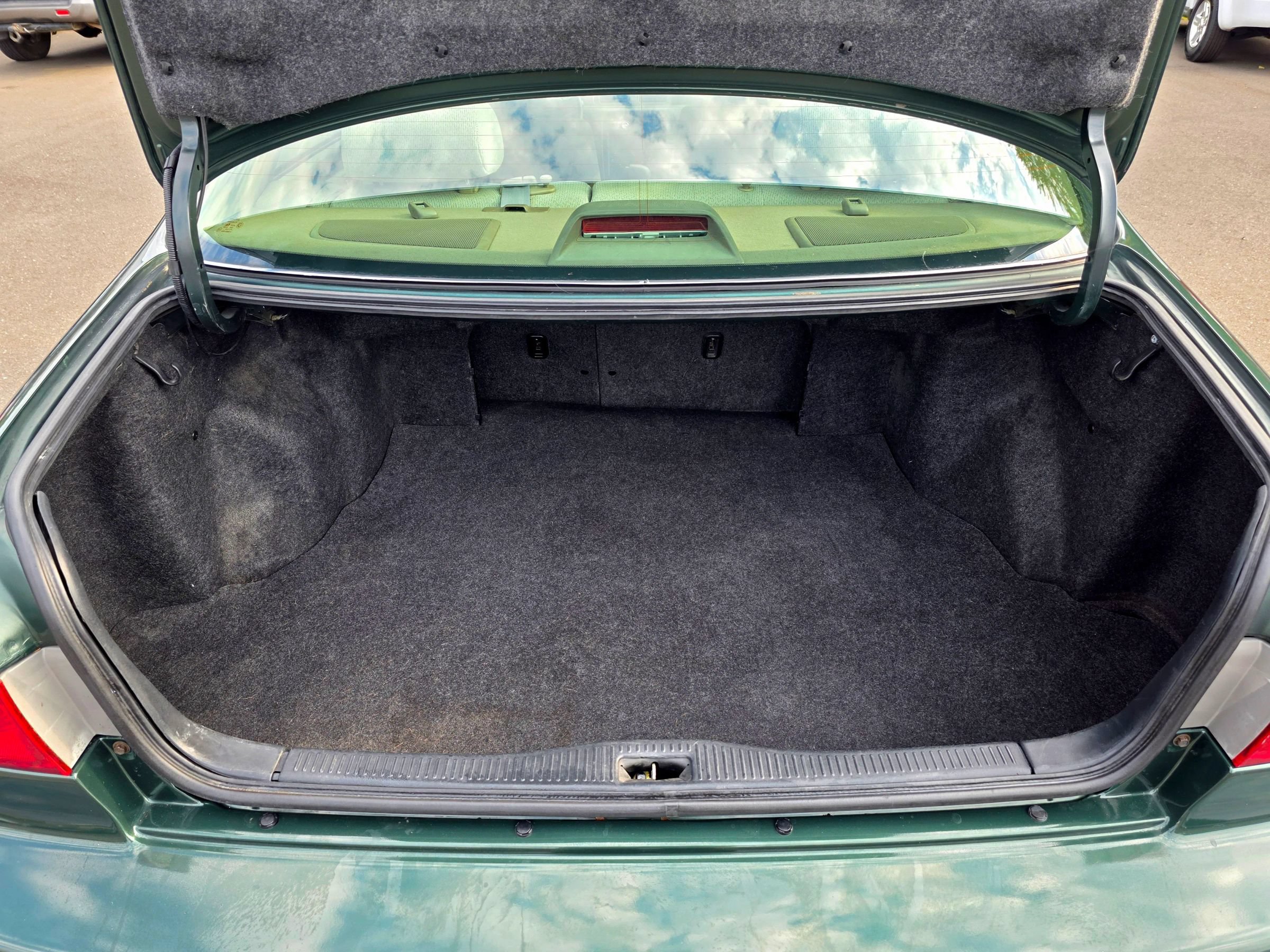 Used 2000 Toyota Camry LE FWD image 44