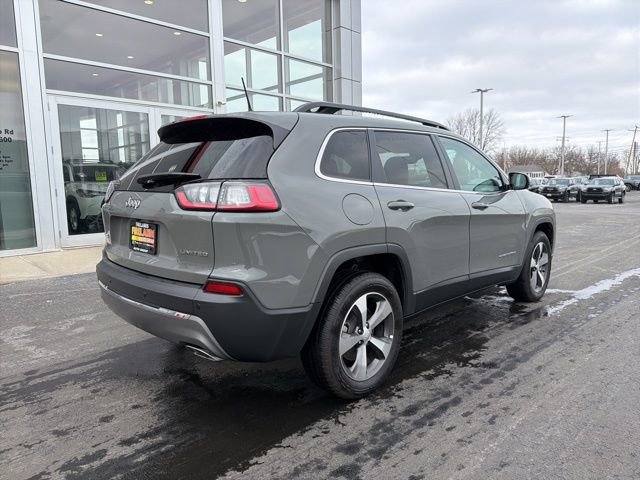 Used 2022 Jeep Cherokee Limited image 7