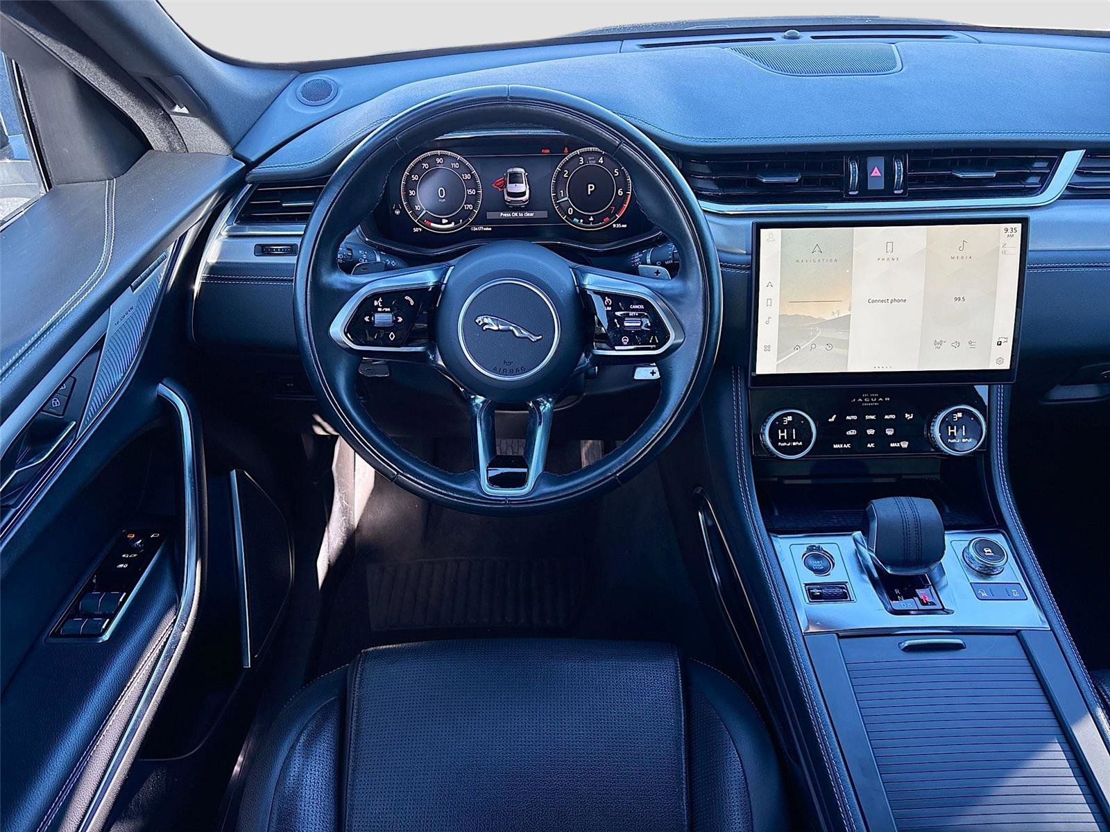 Used 2024 Jaguar F-PACE R-Dynamic S image 27